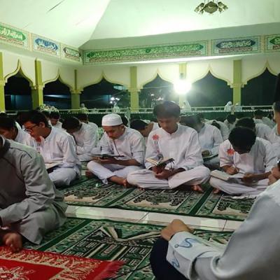 Mabit Siswa SMA IT BBS